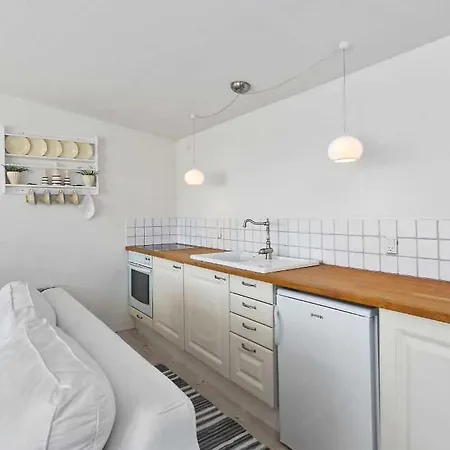 Cozy In With House Sea View