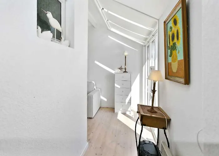 Cozy In With House Sea View Grenå