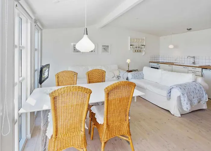 Cozy In With House Sea View Сasa de vacaciones